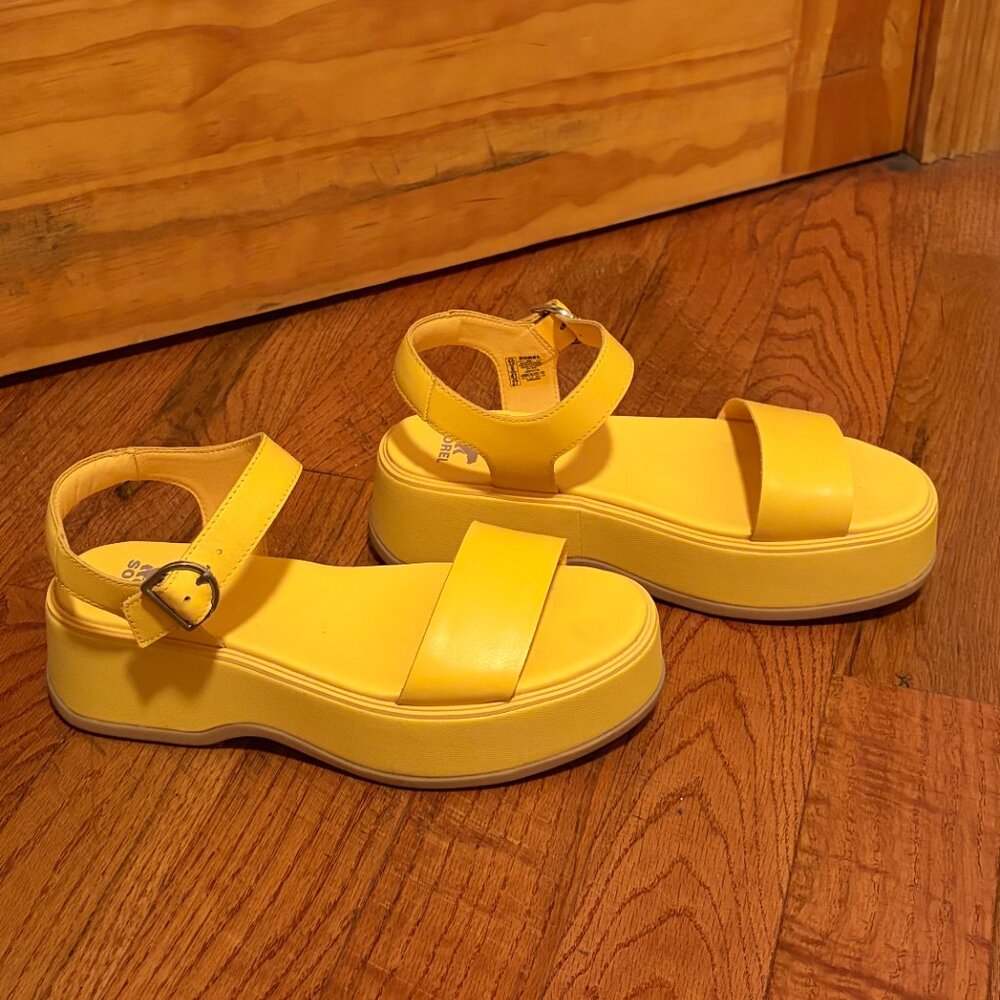 DAYSPRING™ Sorel Platform Sandal in yellow NWOT Size 10 - Picture 4 of 5